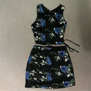 Lulu’s Floral Set/Black and Blue Floral/Both Small